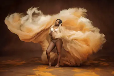 Roger Mitchell - Award-Winning Photographer