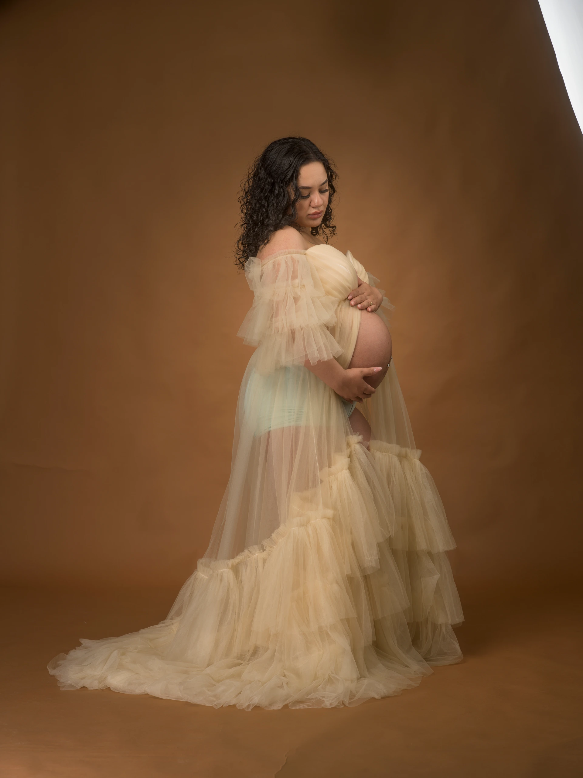pink smoke & tulle maternity portrait before editing by Motiontography