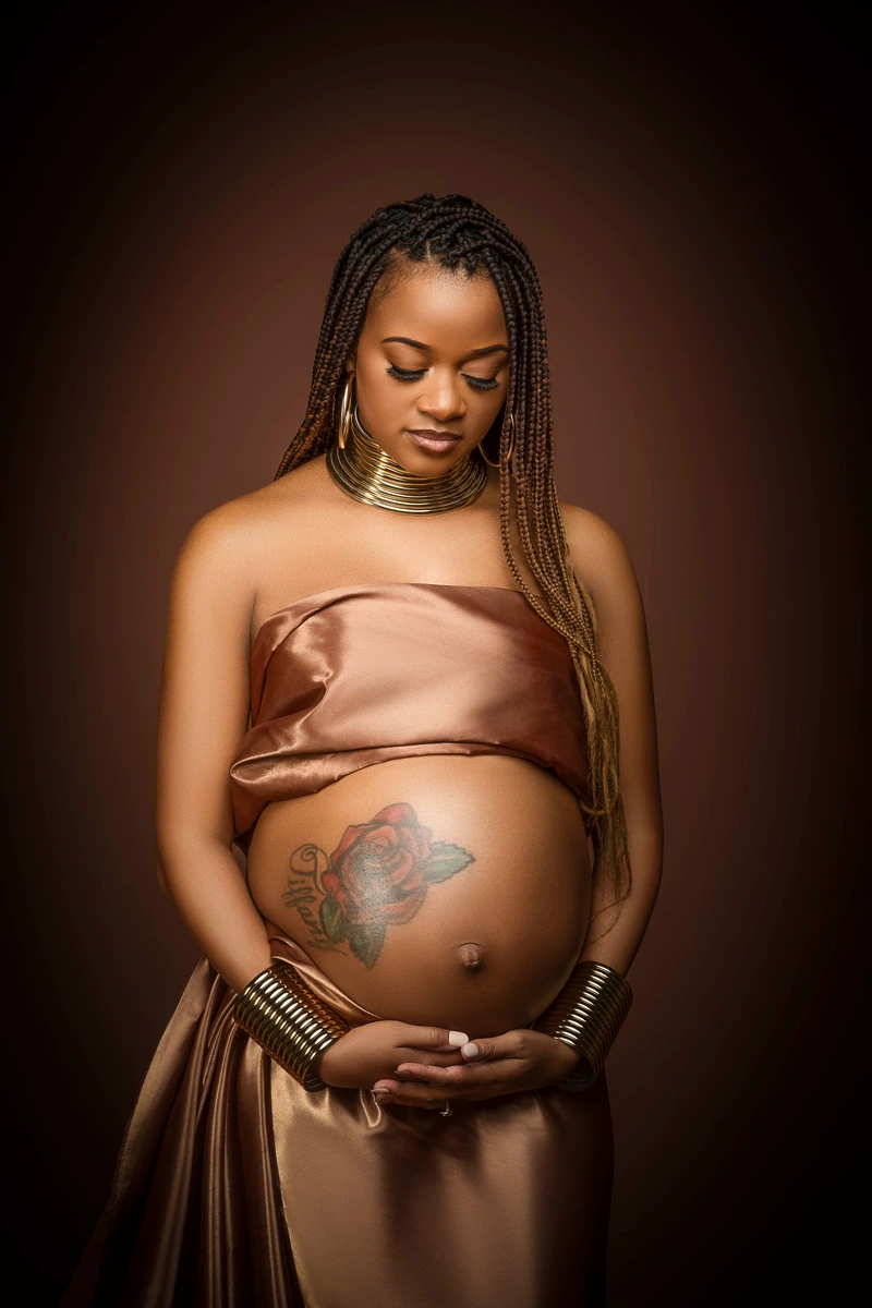 serene maternity african queen by Motiontography